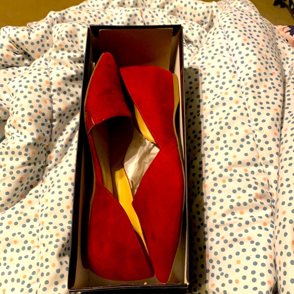 Like New Naturalizer Flats